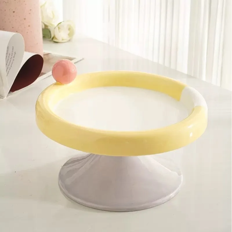 Soft Serve Elevated Ceramic Cat Bowl detail 3