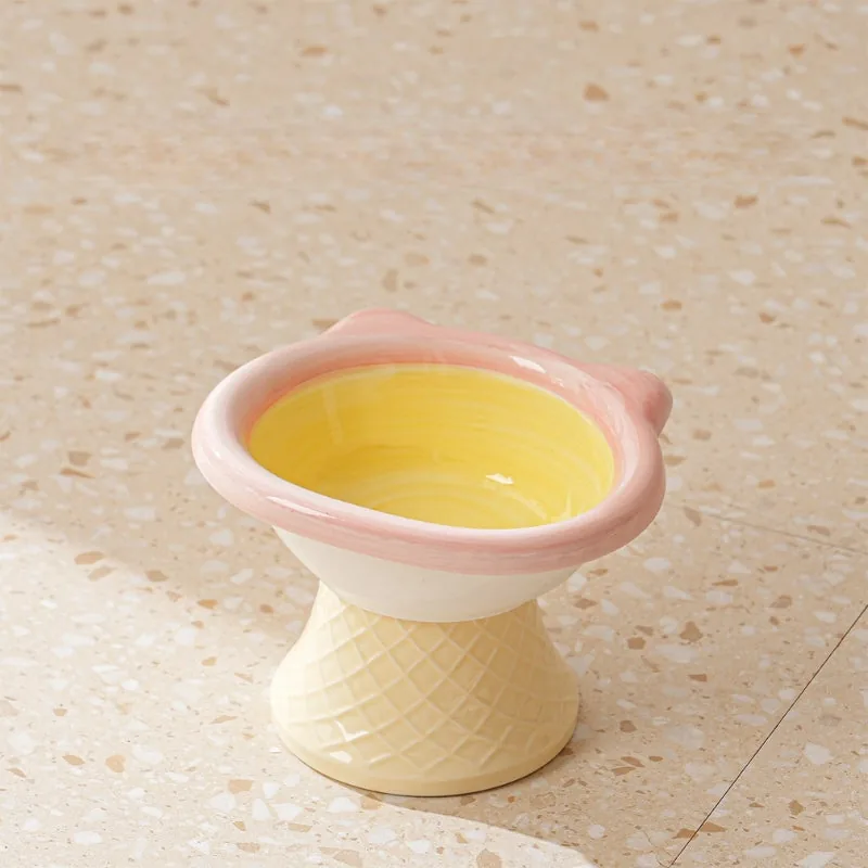 Grid Bear Elevated Ceramic Cat Bowl detail 4