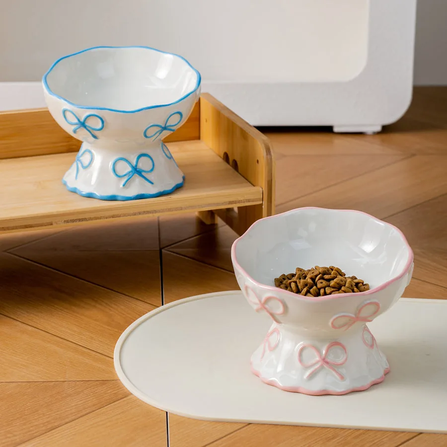 Cloud Step Elevated Ceramic Cat Bowl detail 4