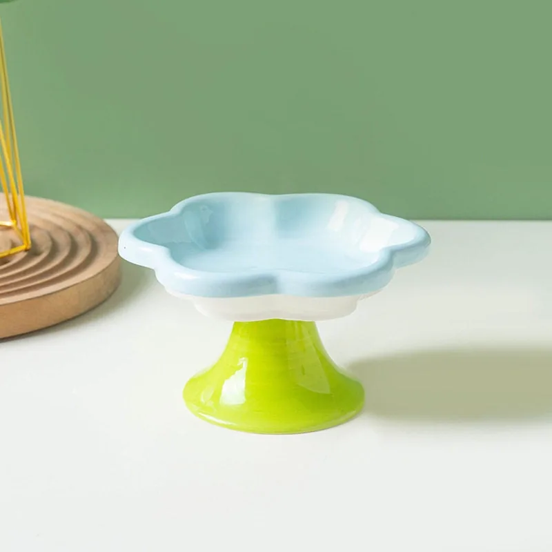 Soft Serve Elevated Ceramic Cat Bowl detail 5
