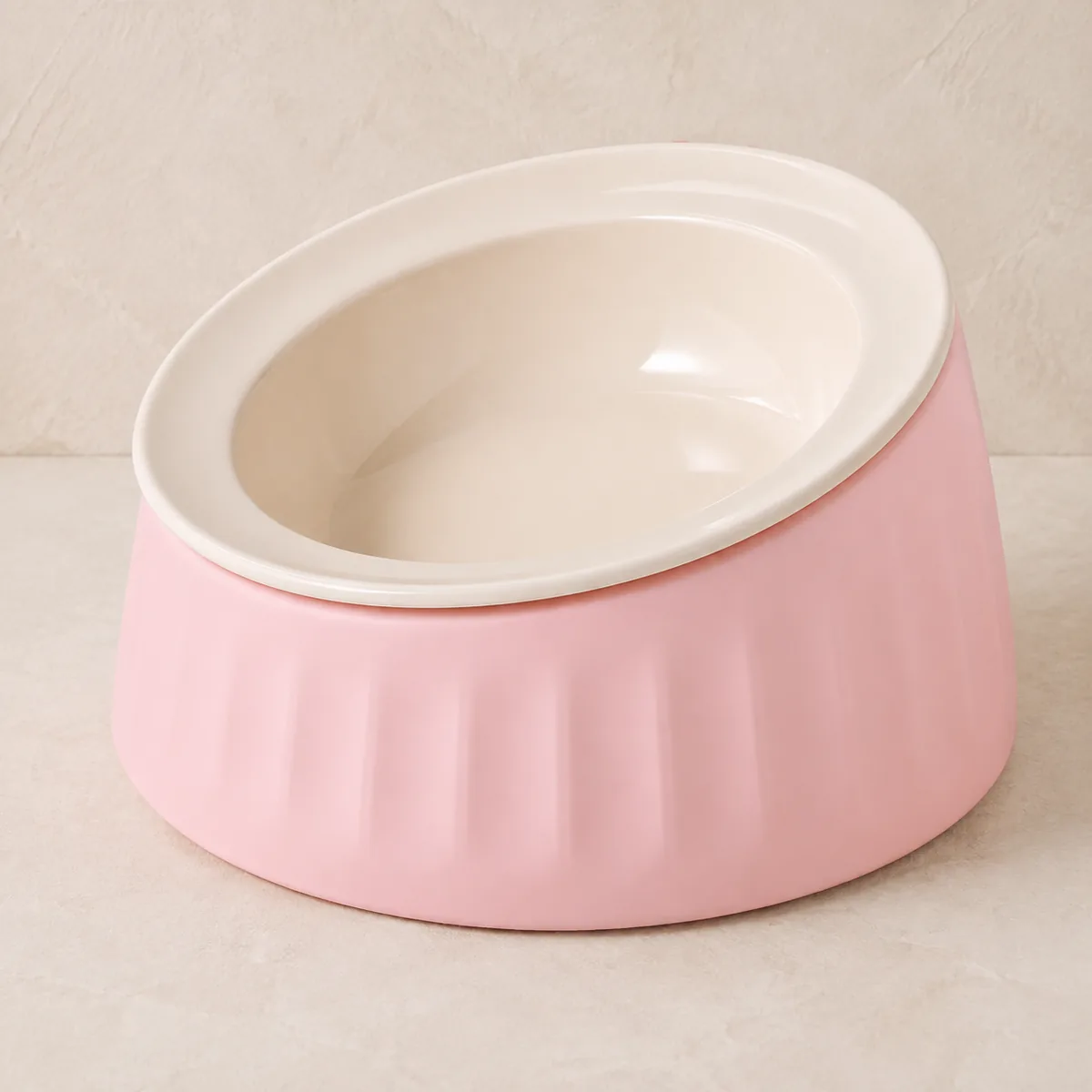 Soft Orbit Removable Ceramic Dog Bowl detail 3